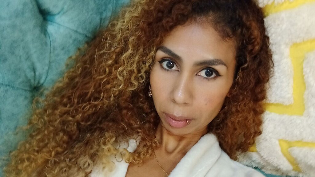 IsabellaHerrera